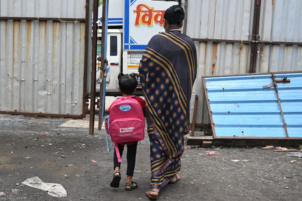Mochila solidaria Sonrisas de Bombay