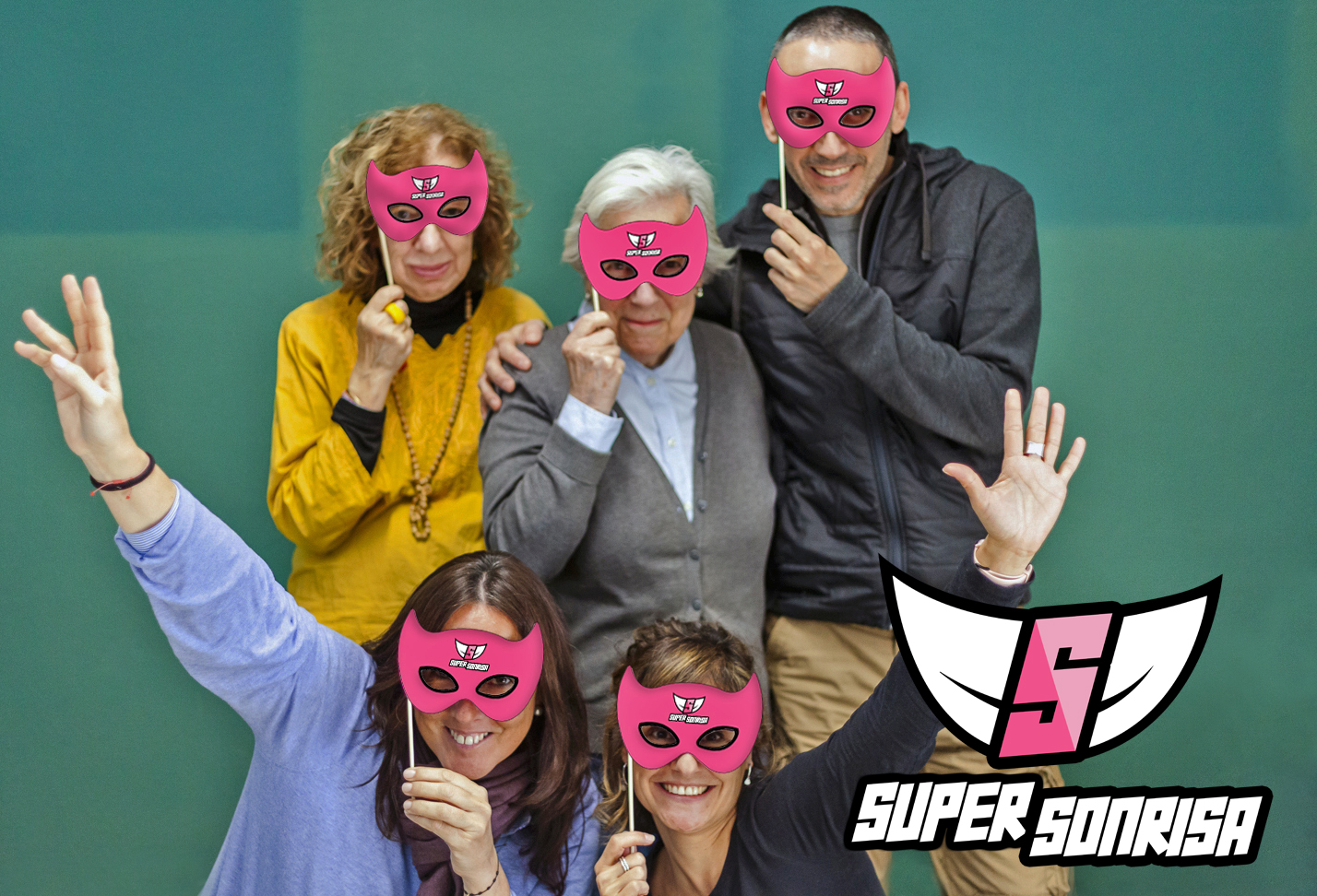 mascara-todos máscara supersonrisa