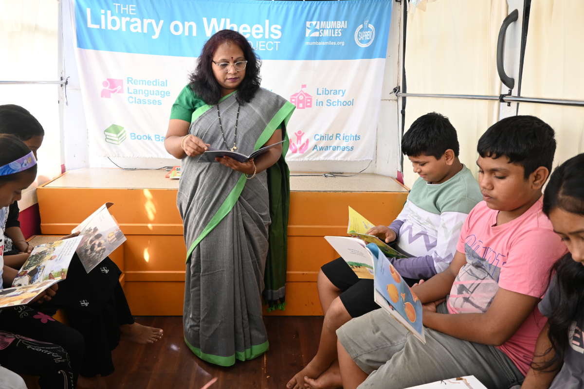 library-on-wheels